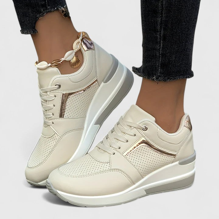 The Sibylle Comfort Sneaker