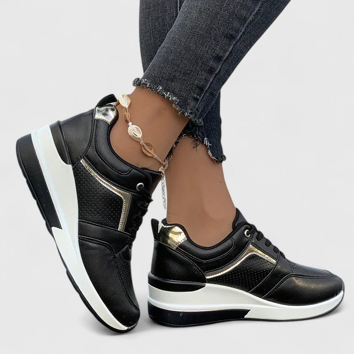 The Sibylle Comfort Sneaker