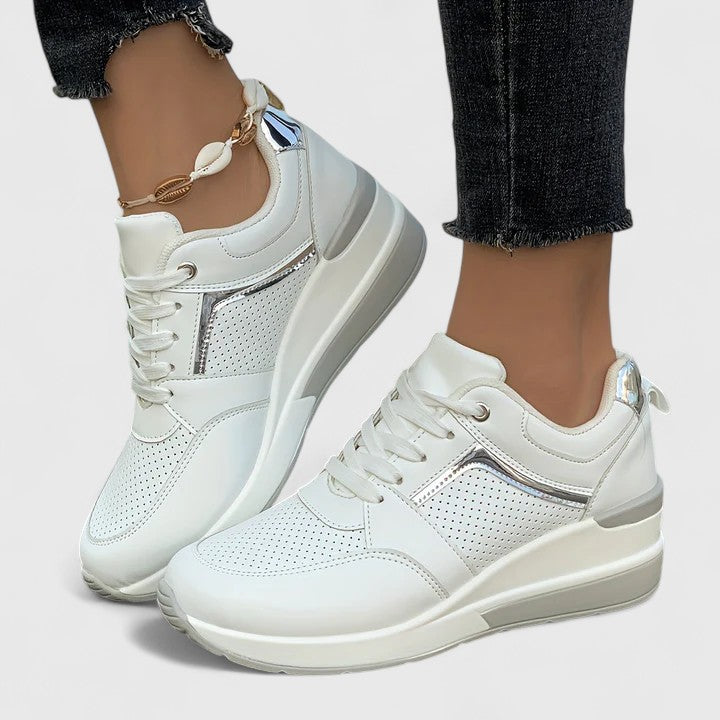 The Sibylle Comfort Sneaker